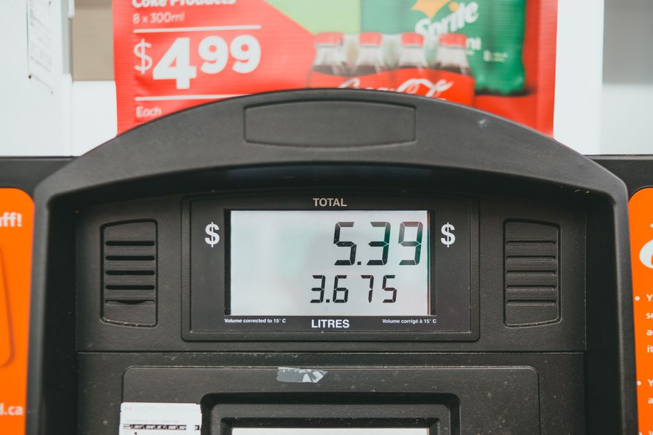 How Falling Fuel Prices Are Affecting the New Car Market: Petrol vs Electric in 2026
